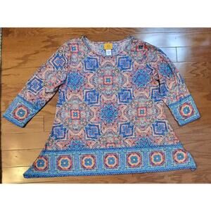 Women Ruby Red Size Medium Colorful Aztec Style Top3/4 Sleeve